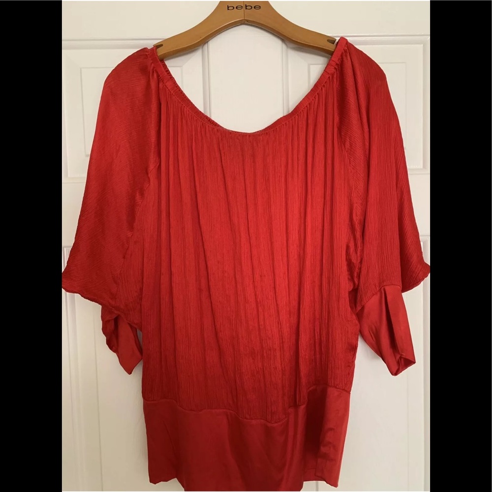 Bebe top